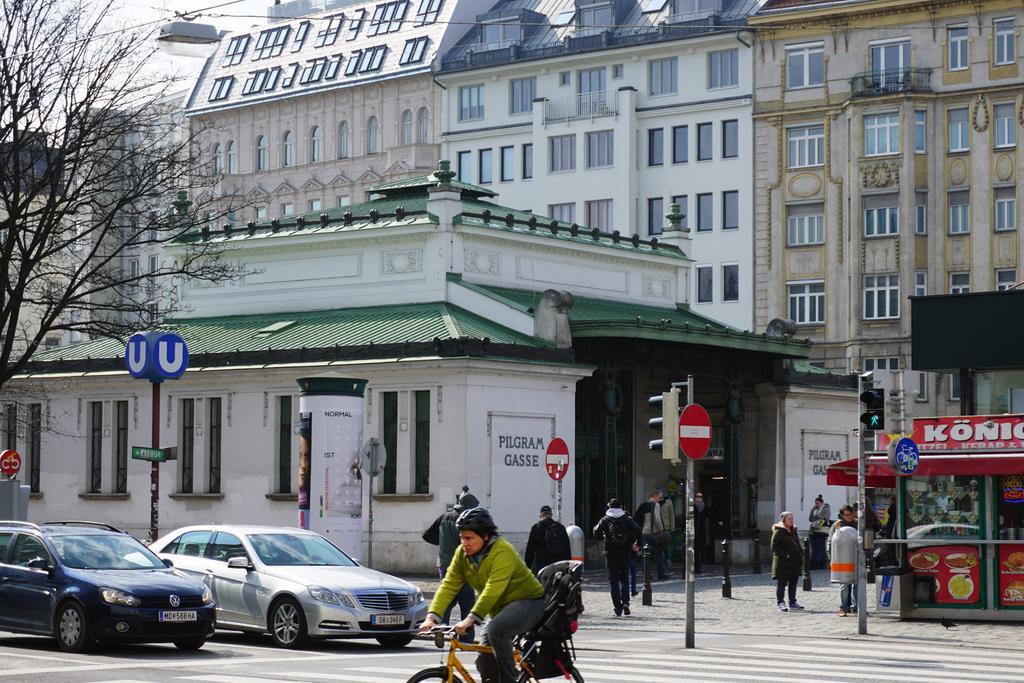 Wanz'Inn Design Appartements Vienna Exterior photo