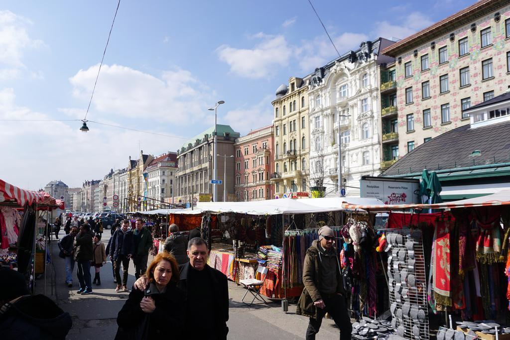 Wanz'Inn Design Appartements Vienna Exterior photo